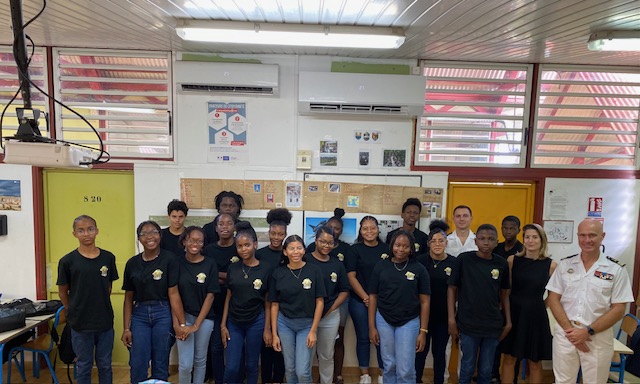 Découverte du monde des sous-mariniers à Cayenne - CDSG Paul Kapel